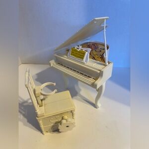 Vgt 1970s Sears Tomy White Grand Piano And Working Music Chair  Toys Fits Barbie